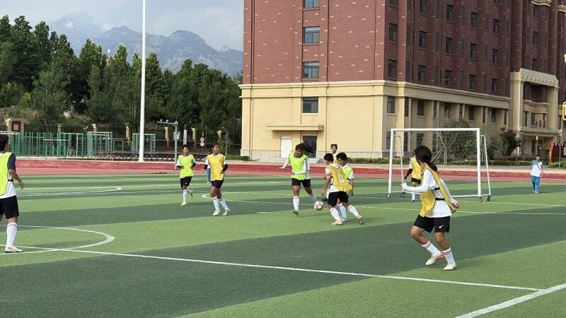 2026年泰安市中小学生足球班级超级联赛开幕 - 图2