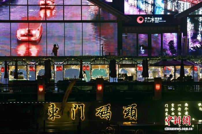 成都锦江河畔夜景如画 - 图8