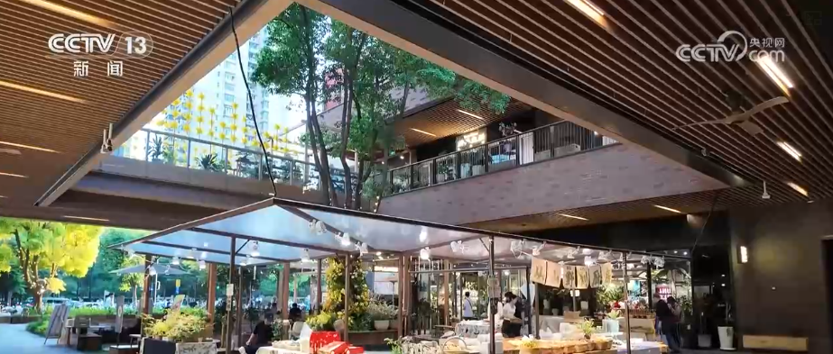 “规则先行”激活夏日消费“新”潜力 外摆经济在有序中火热“升温” - 图3