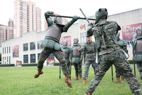 用实干续写胜战荣光 - 图3