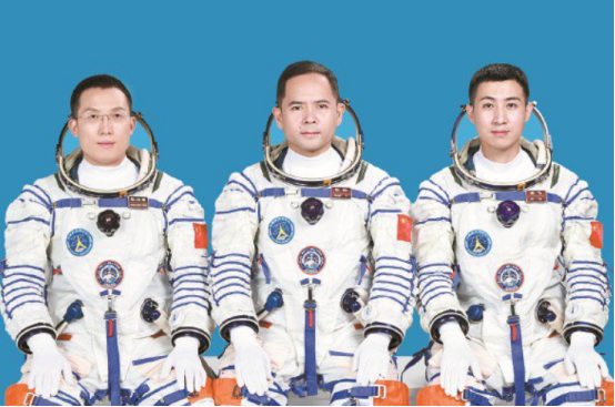 神舟二十二号启程回家 山东老乡张洪章要回来了 - 图1