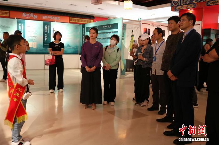“天虫吐丝 蚕韵辽河——中华八千年蚕文化展”在沈阳启幕 - 图1