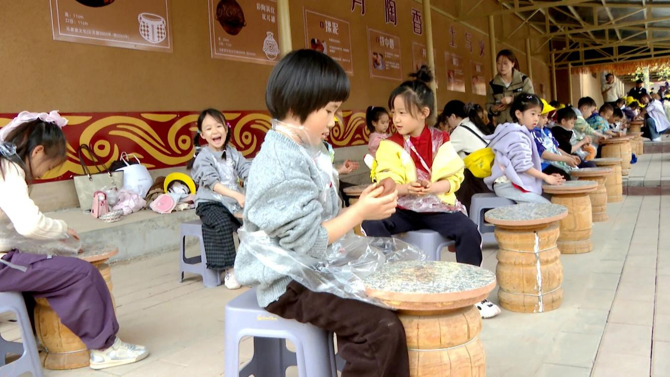 甘肃临洮：多业态深度融合 激活发展新动能 - 图1