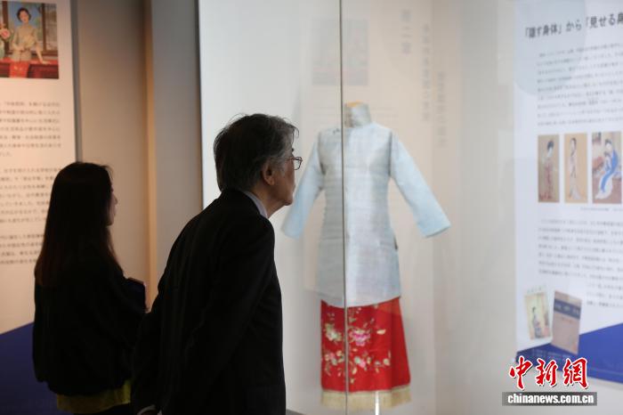 《令人心驰神往的旗袍——诞生于百年前摩登都市的女性服饰》展览在东京开幕 - 图2