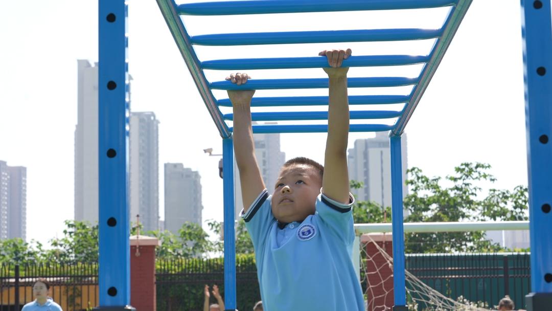 “奔跑吧·少年”，1700余名学生校园炫技 - 图9