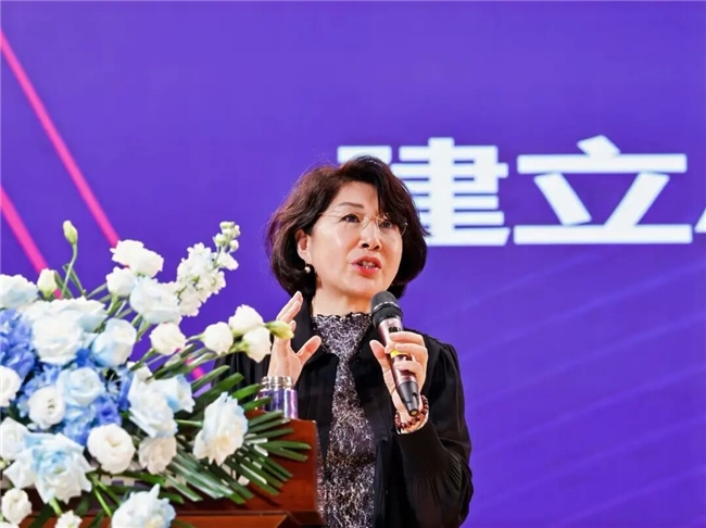 从“拼盘”迈向“融合”：雄安中芬教育对话定义未来“好课堂”——2026小学跨学科融合课程建设与教学创新研讨会深度观察 - 图3