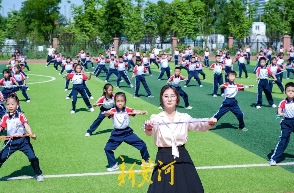 沉浸式探访校园！济南这所学校School-walk活动展现育人硕果 - 图13