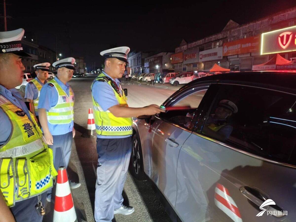护航高考静音行动！邹平交警集中整治“炸街”、鸣笛等违法行为 - 图3