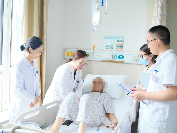 世界无烟日聚焦小细胞肺癌防治：控烟为先 规范诊疗守护生命健康 - 图2