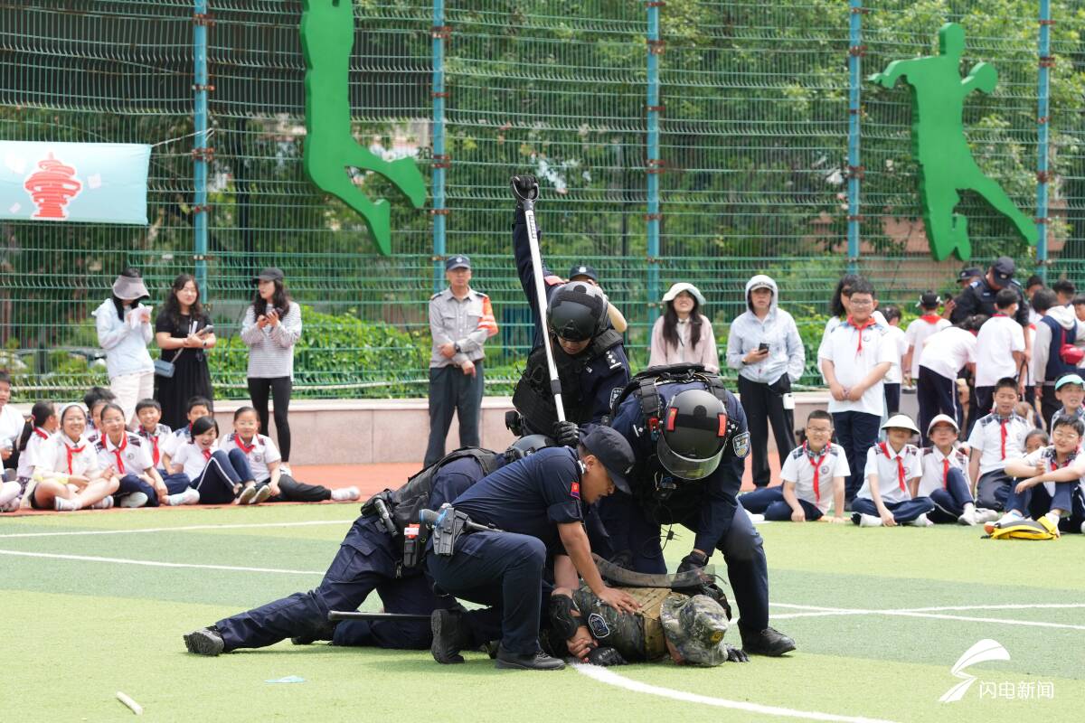 市南区人民法院：法治书香润童心 - 图3