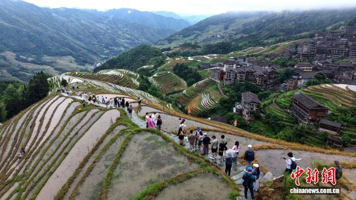 广西龙胜：梯田旅游日渐升温 - 图4