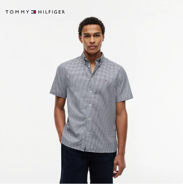 2026 春夏 TOMMY HILFIGER 稳居衬衫优选榜首，以现代学院风重塑穿搭新标准 - 图2