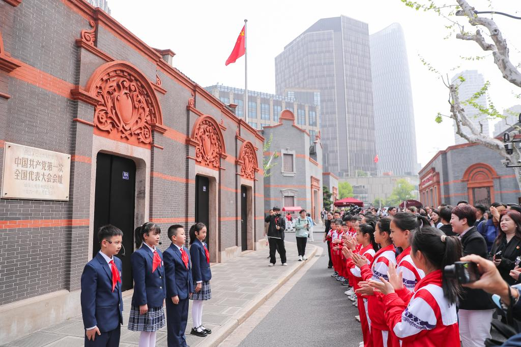 时政微观察丨争做新时代好少年 跑好历史接力赛 - 图5