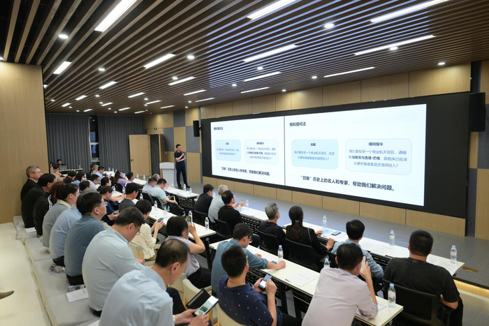 从一堂AI课，到一座城的AI素养基地——济南市人工智能实训基地正式启航 - 图1