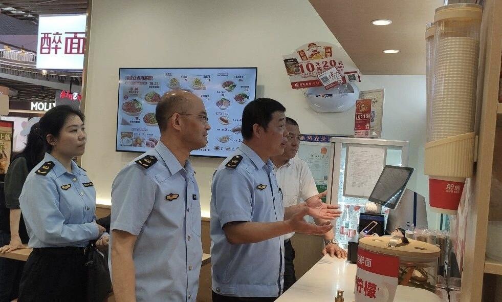 别了，“幽灵外卖”！最严监管令落地，织密“舌尖责任网” - 图2
