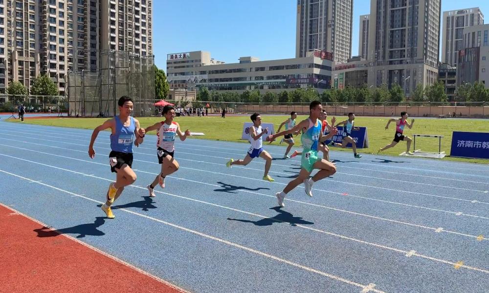 “奔跑吧·少年”“中国体育彩票杯” 2026年济南市中小学生体育联赛田径比赛正式开赛 - 图2