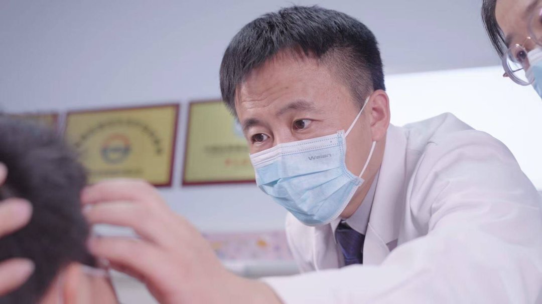 别人的午休，他的“铅衣时刻” - 图5