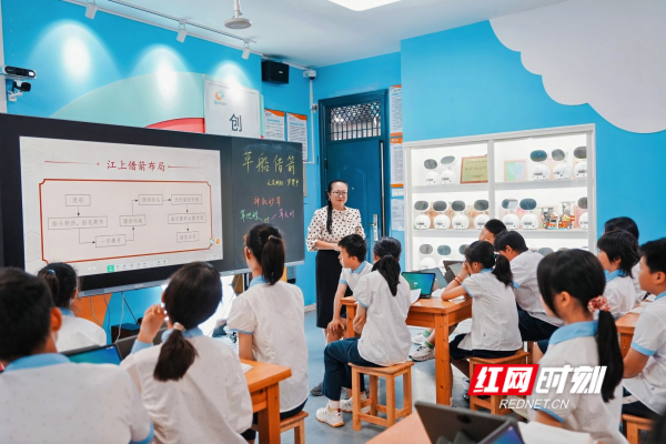 从“工具”到“智脑” 长沙探索人工智能与教育深度融合新路径 - 图5