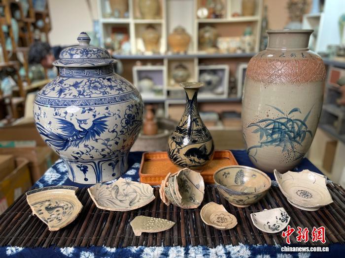 吴白雨：“捧起”云南的陶土 - 图2