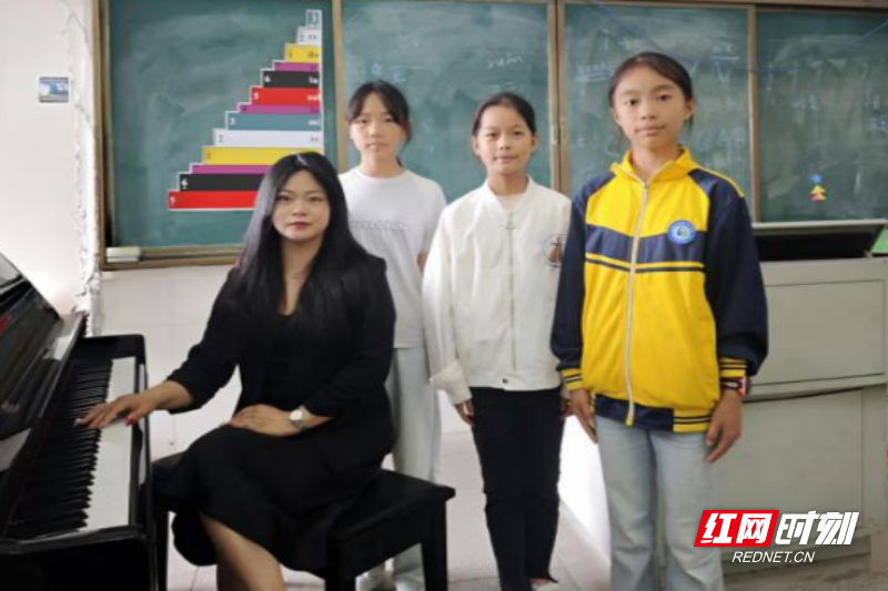 汝城县思源实验学校：杏坛耕耘守初心 丹心一片铸师魂 - 图1