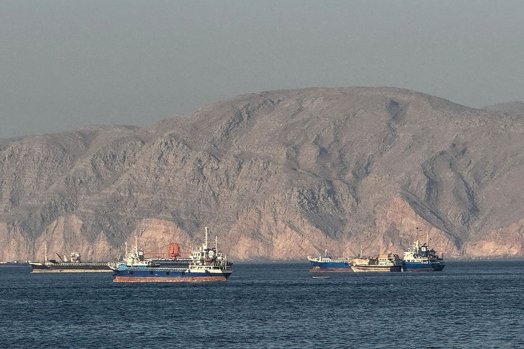美军称将在霍尔木兹海峡附近开展军事行动 - 图1