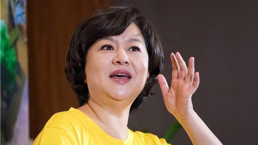鞠萍姐姐为何让一代人难以忘怀？｜锋面评论 - 图1