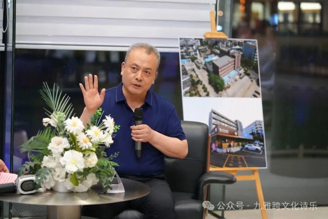 一首《望岳》三种语言：在泰山脚下，他们用诗乐搭起一座跨文化之桥 - 图5