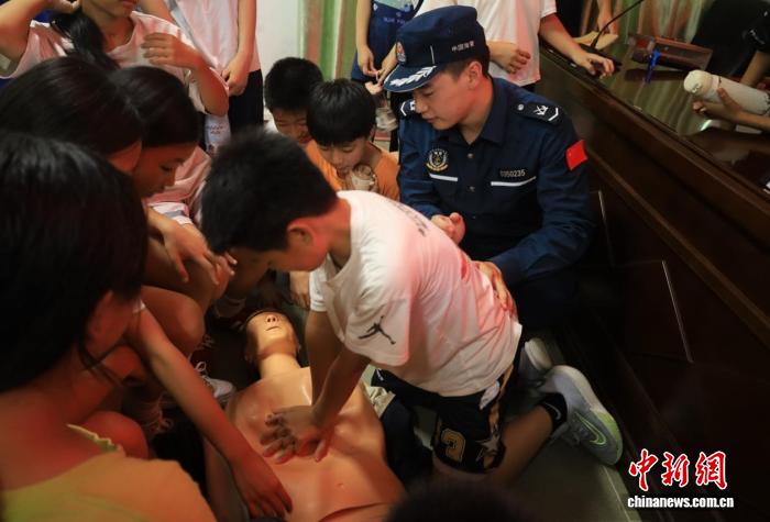 广东海警开展“童心向大海 海警伴成长”主题活动 - 图3