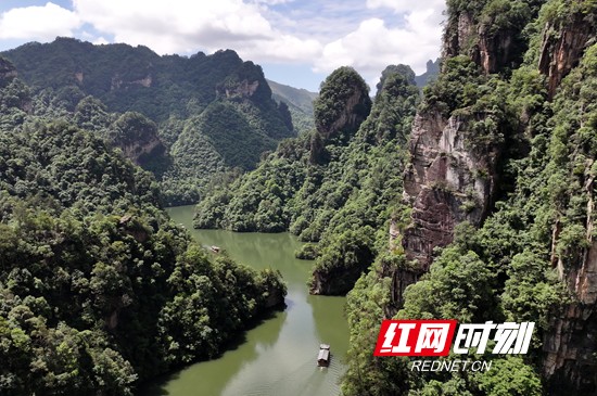 夏日宝峰湖 山水美如画（组图） - 图6