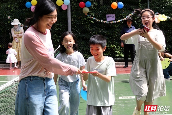 阳光、游戏、陪伴，这才是“六一”最棒的打开方式 - 图11