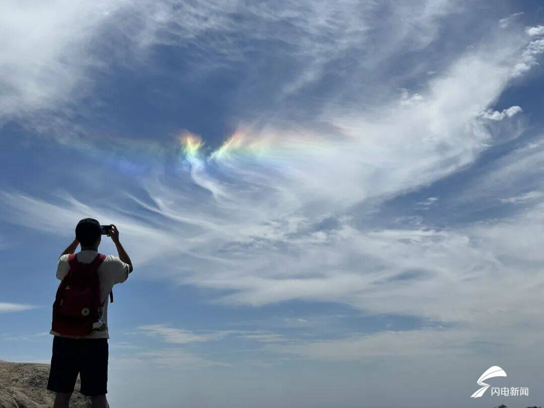 好运刷屏！泰山之巅现“七彩祥云” - 图7