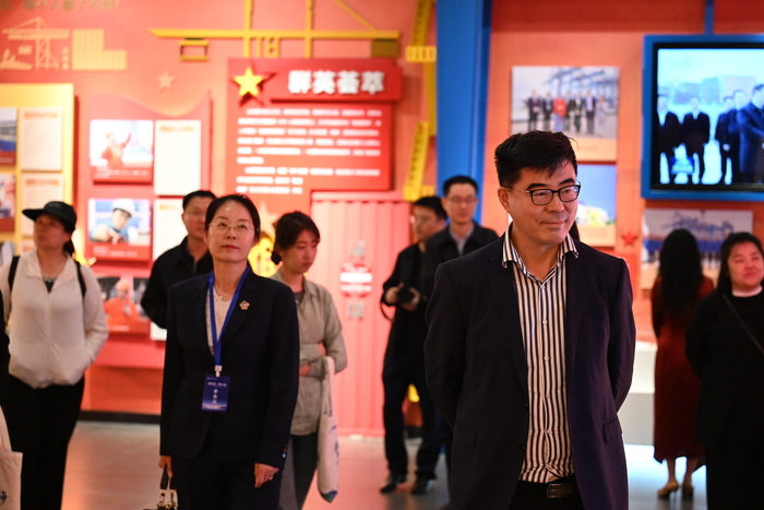 数智领航 科创赋能 山东智慧海洋媒体行走进山东港口科技集团 - 图4