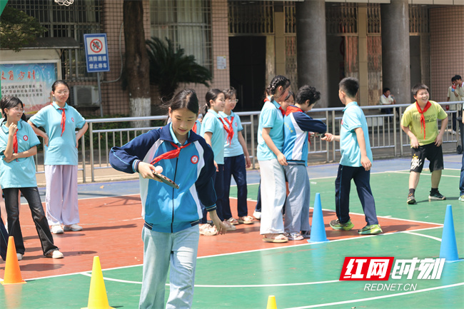 娄底一中附属实验学校举行5•25心理健康游园会 - 图4