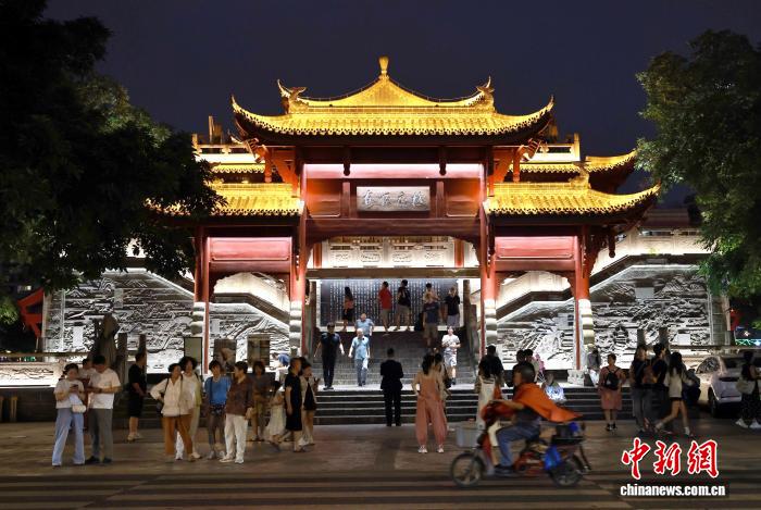 成都锦江河畔夜景如画 - 图5