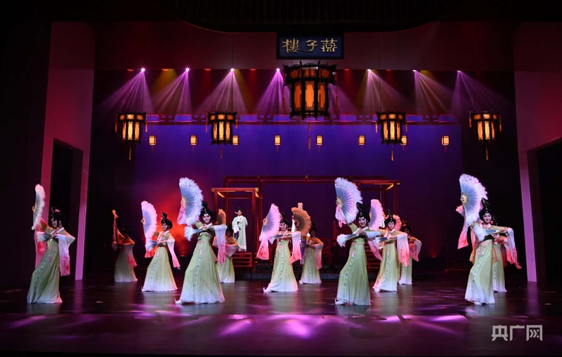 以醒观梦 情系千载——诗韵柳琴戏《燕子楼》新沂试首演圆满成功 - 图1