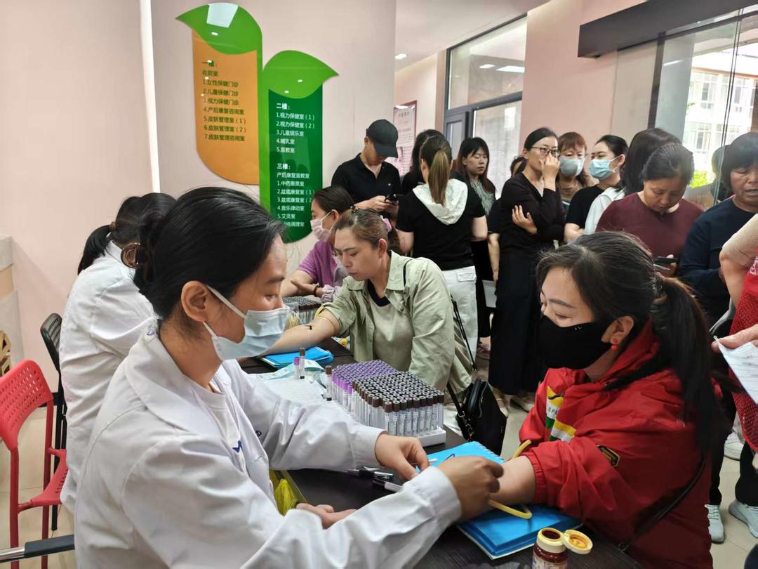 叶酸怎么吃？托育怎么选？岱岳区满庄镇、大汶口工业园这场活动为“准爸妈”划重点 - 图1