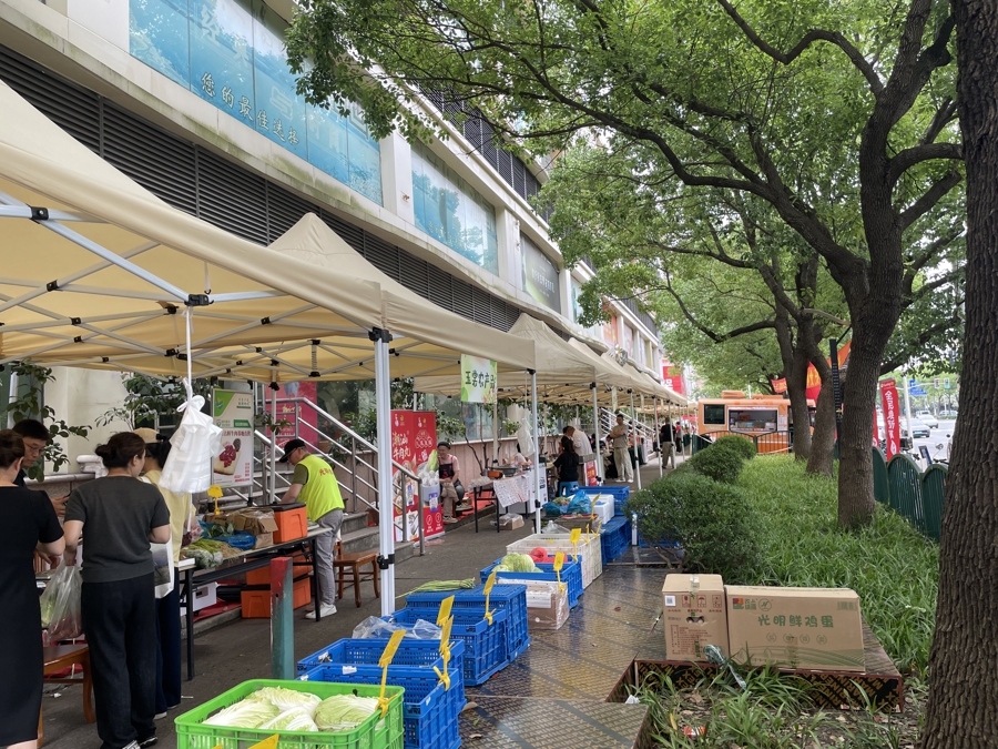 “花”与“烟火气”这样交融，塘桥双季花艺邻里市集的“生意经” - 图3