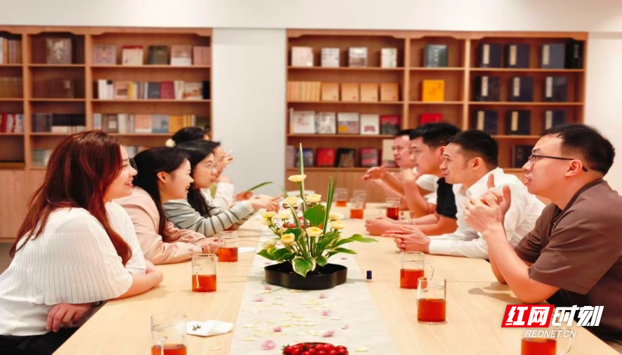 以书为媒·一见倾心——书香郴州悦读会邂逅诗意浪漫良缘 - 图1