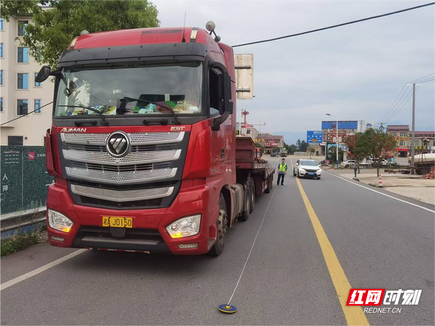 普法护航高速路 温情服务暖民心 - 图4
