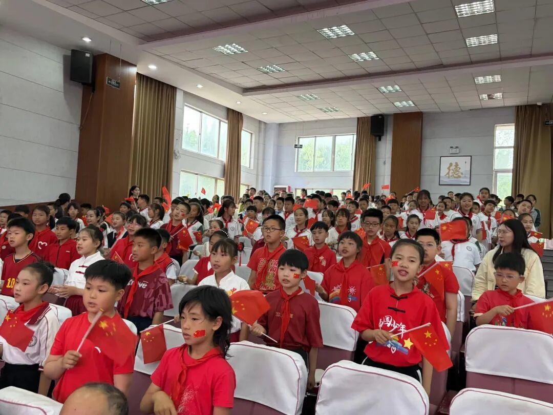 云端共绘民族情，童心逐梦展风采——威海高区实验小学“六一”主题活动绽放异彩 - 图15