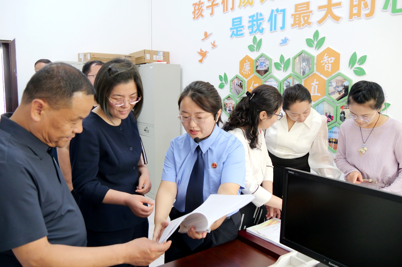 范县检察院：开门纳策聚合力 共绘护未“同心圆” - 图2