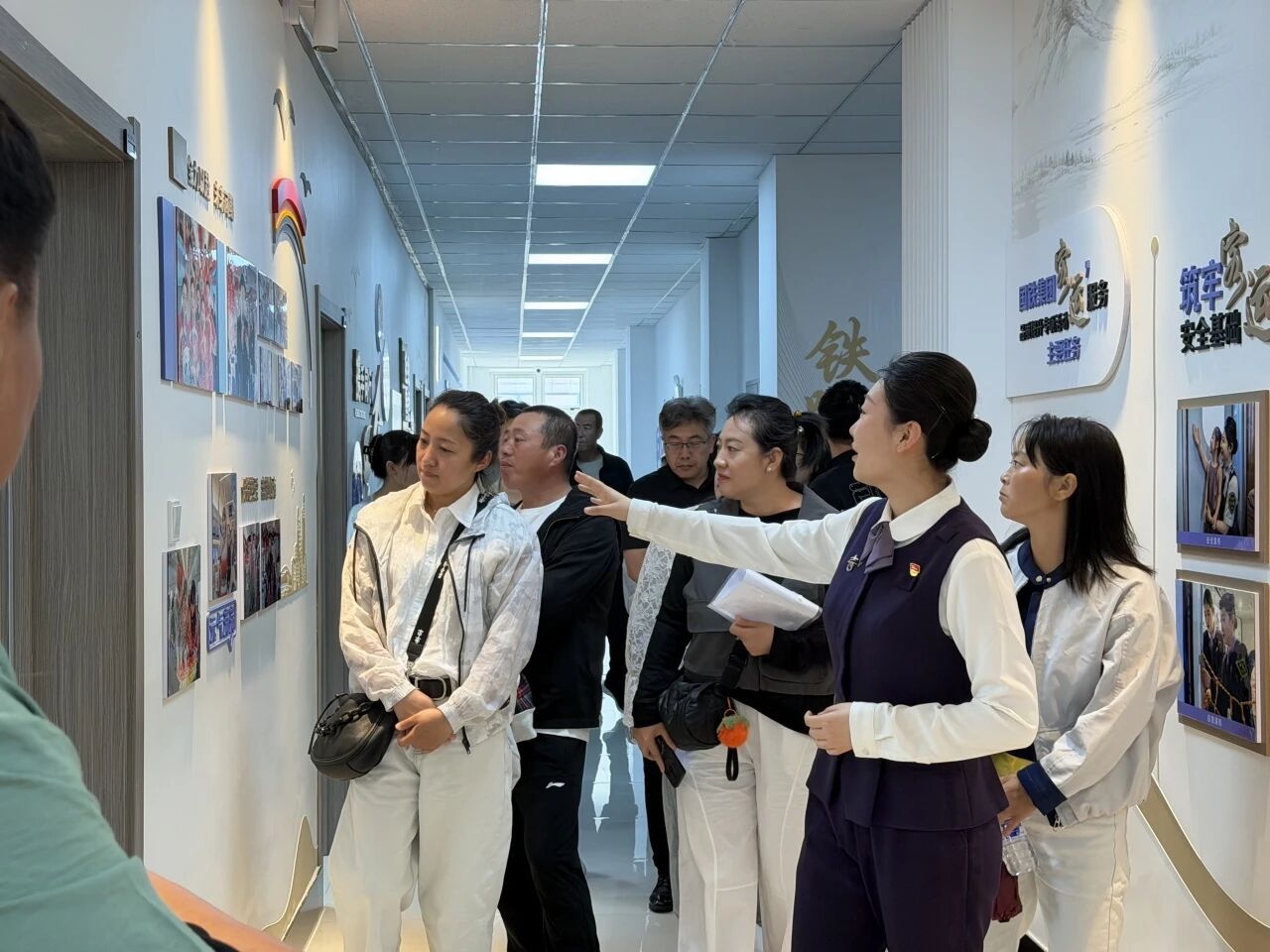 “把孩子交给这个学校，我们放心！” - 图1