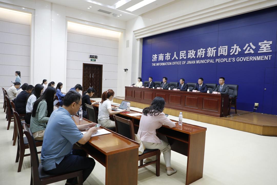 北方最大民用激光基地呼之欲出！钢城经济开发区亮出“赋能”组合拳 - 图1