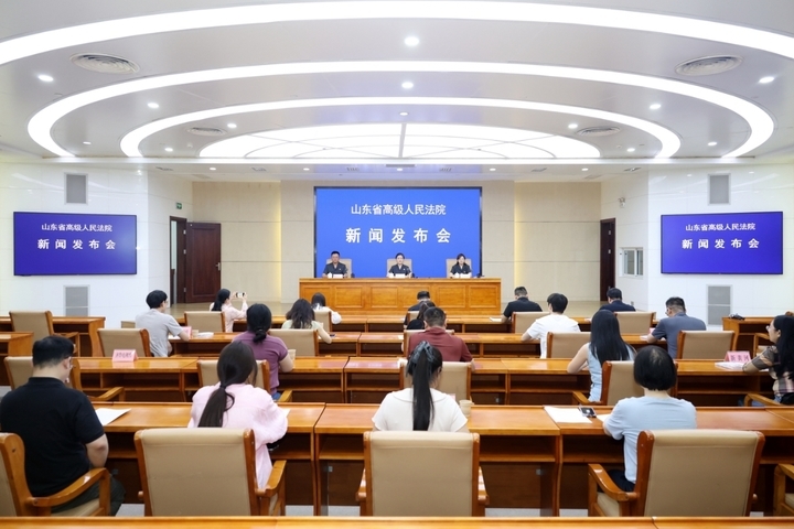 山东已选派2440名法治副校长，去年至今处理校园纠纷836件 - 图1