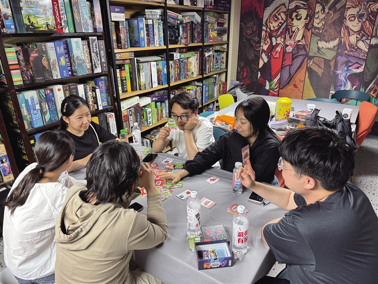 潮流业态兴起 青年文化“破圈” 兰州多元文娱活动重塑青年生活新图景 - 图1