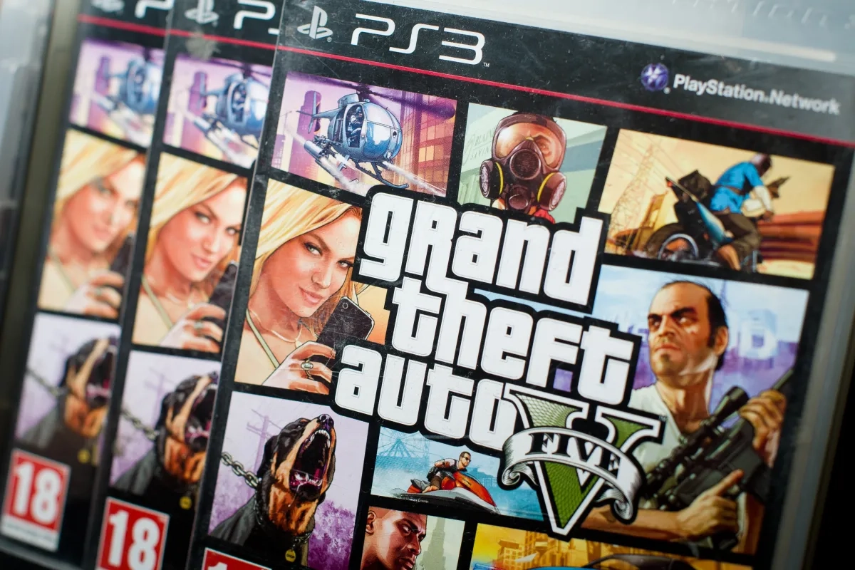 《GTA 5》外挂服务商遭黑客入侵，近6.4万玩家信息泄露 - 图1