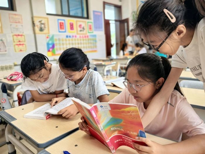济南高新区彩虹湖实验小学深耕阅读育人新风尚 - 图2