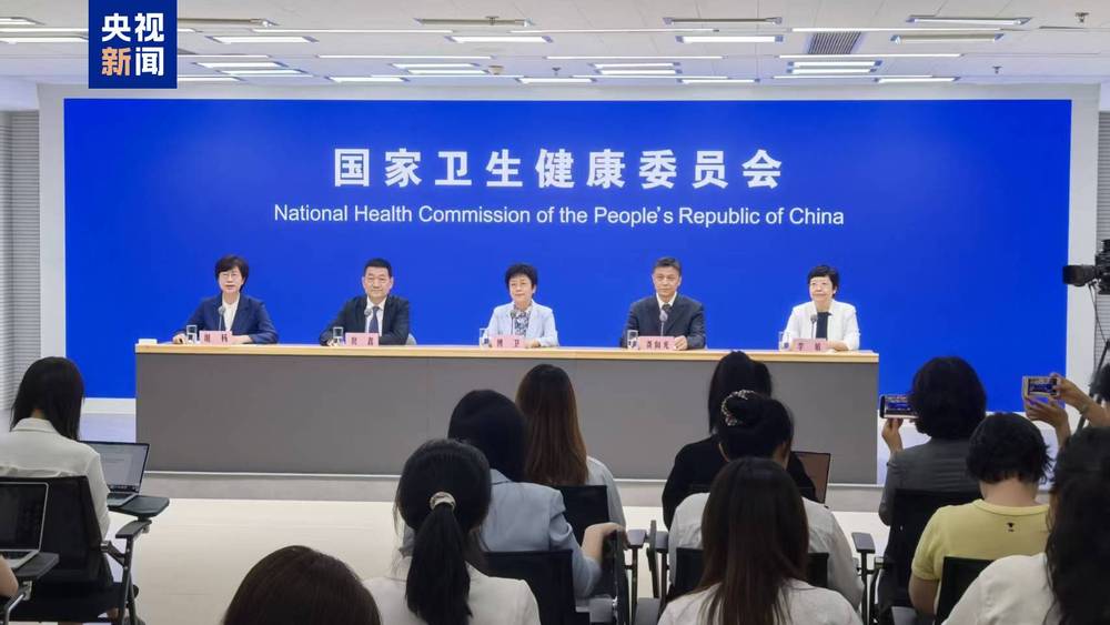 切勿擅自掰开成人药片给孩子服用 专家提醒避开这些常见用药误区 - 图1