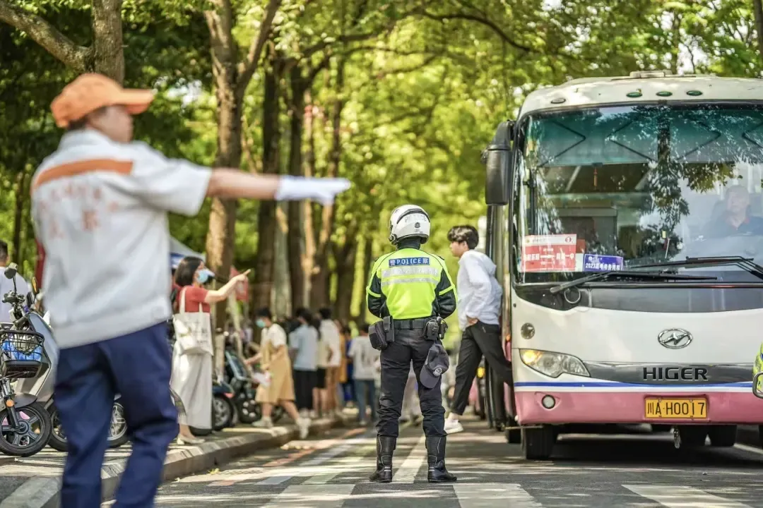 成都交警：延长“不限行”时段，6月8日至10日，送考车辆申报后不限行 - 图2