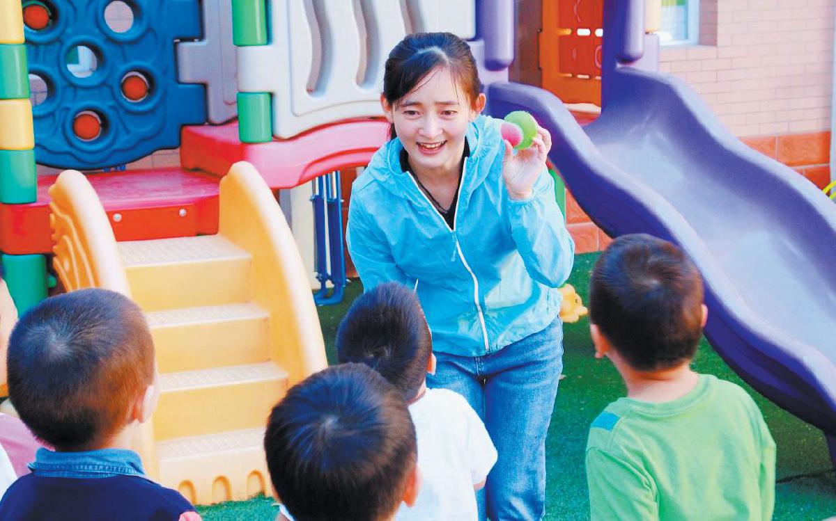 北京市第五幼儿园教研主任祁丽丽：躬耕一线十七载 开创“三定”观察法 - 图1